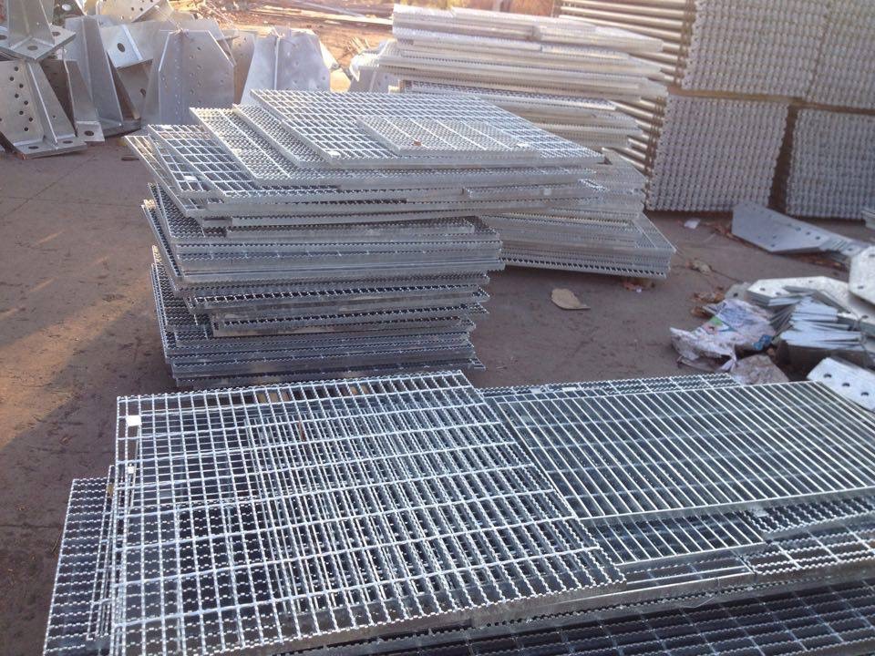 Tấm sàn grating mạ kẽm